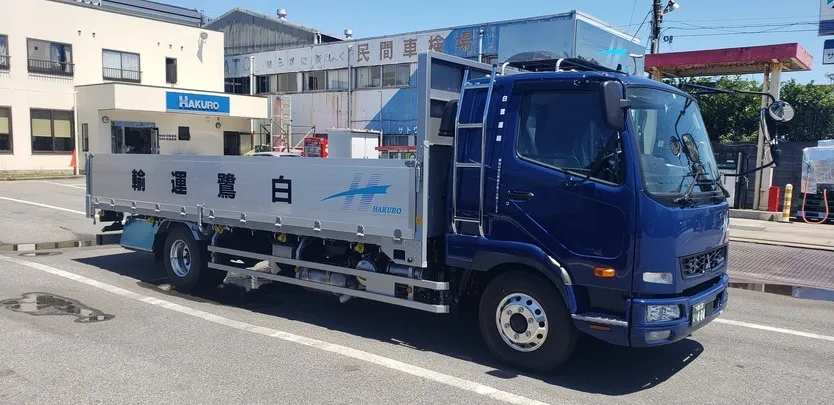 中型トラックドライバー